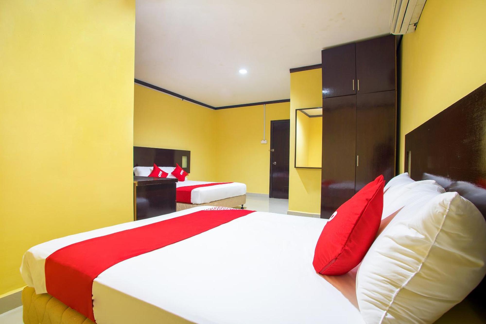 קלאנג Super Oyo 1219 Hotel Bbk מראה חיצוני תמונה